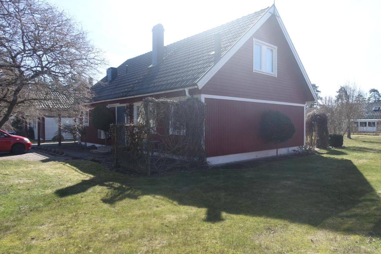Villa Familjevaenligt Hus Naera Isaberg! Hestra Exterior foto