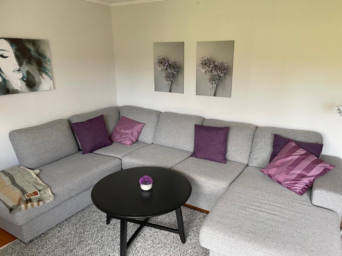Villa Familjevaenligt Hus Naera Isaberg! Hestra Exterior foto